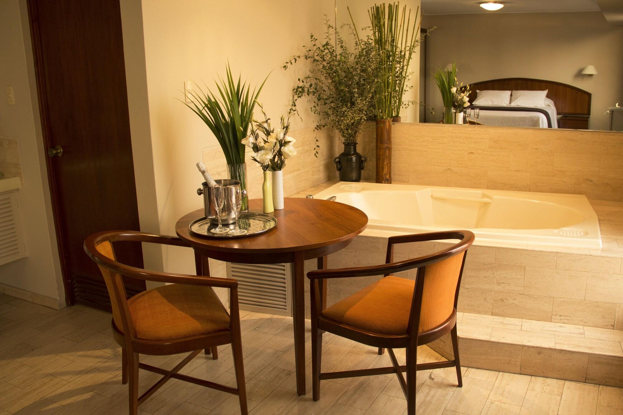 Hotel Park Suites Ліма Екстер'єр фото