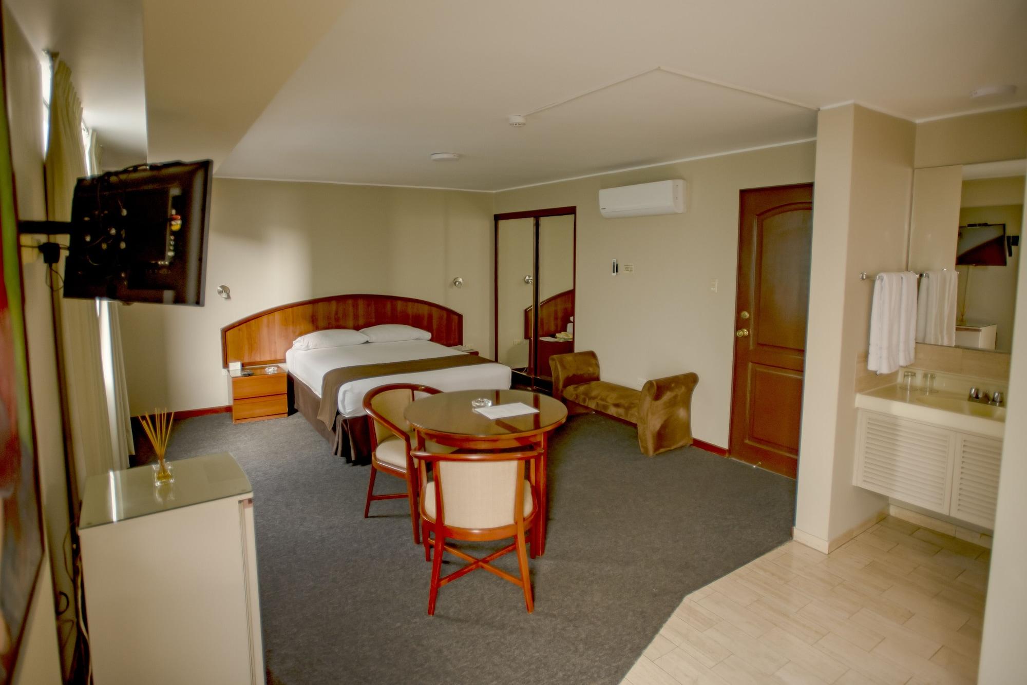 Hotel Park Suites Ліма Екстер'єр фото