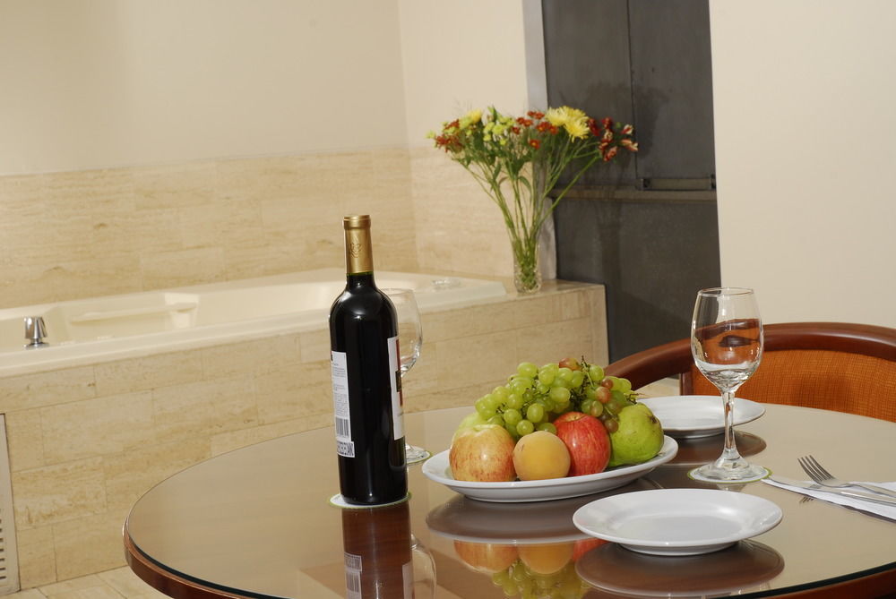 Hotel Park Suites Ліма Екстер'єр фото