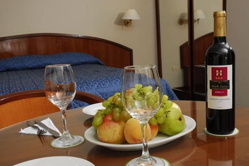Hotel Park Suites Ліма Номер фото
