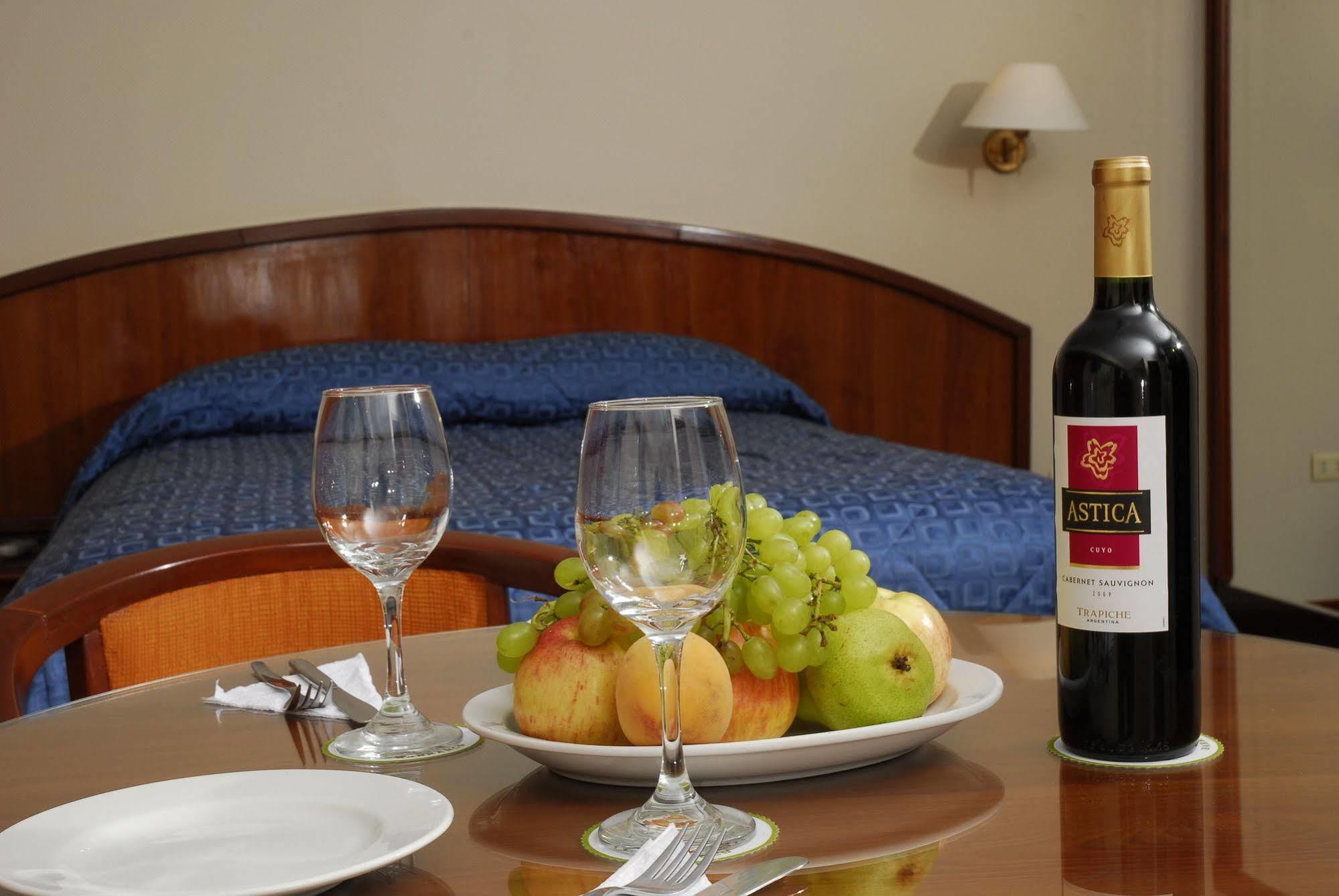Hotel Park Suites Ліма Екстер'єр фото